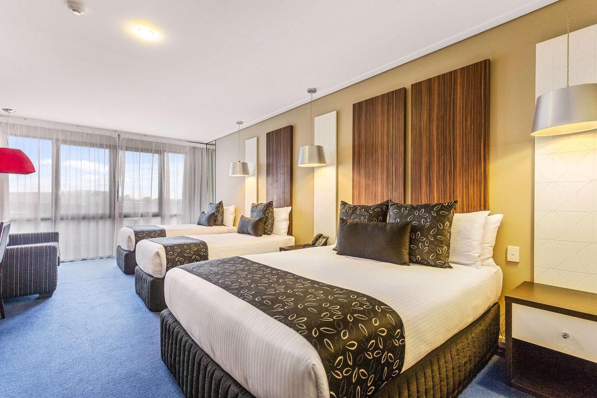 Quality Hotel Taylors Lakes Luaran gambar