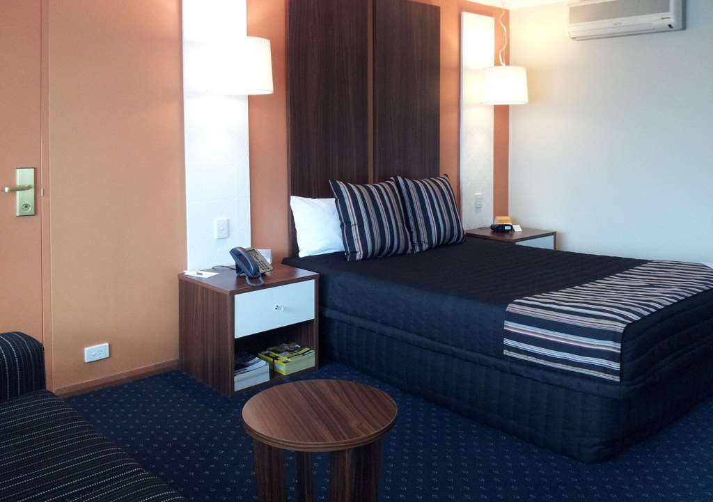 Quality Hotel Taylors Lakes Bilik gambar