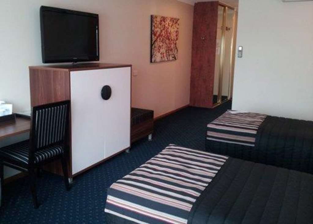 Quality Hotel Taylors Lakes Bilik gambar