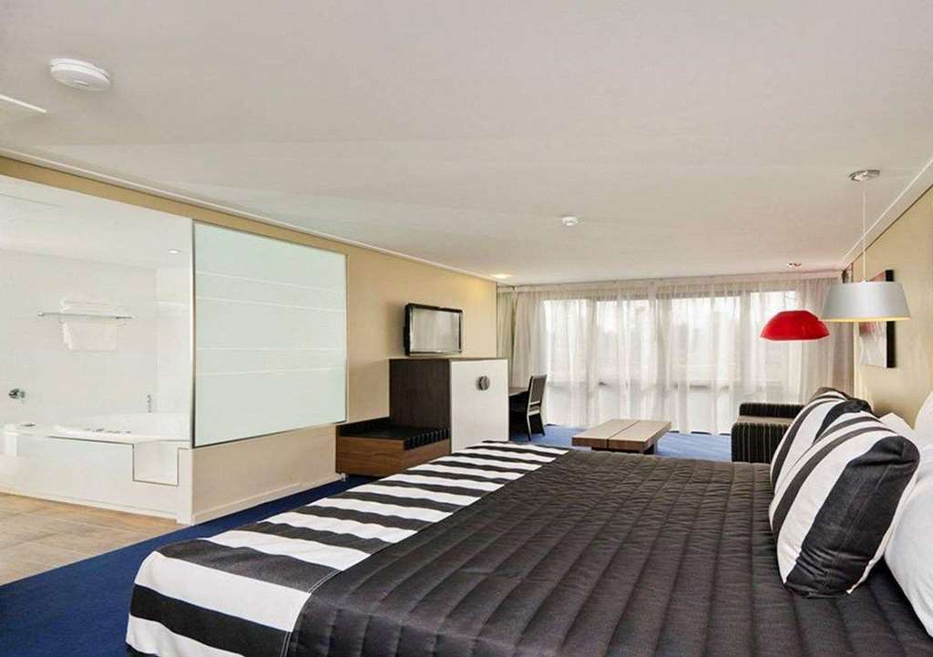 Quality Hotel Taylors Lakes Bilik gambar